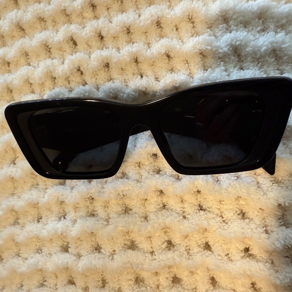 Prada SPR 08Y - Picture 2 of 6